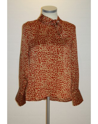 Red and gold leopard pattern shirt